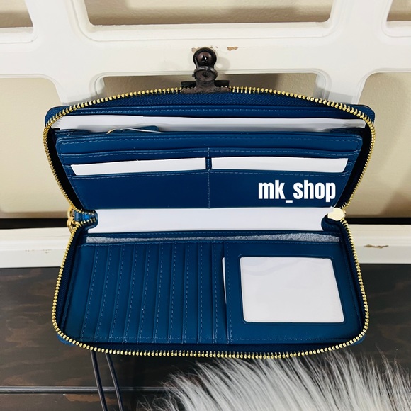 Michael Kors Jet Set Charm Large Travel Continental Wristlet Wallet - Picture 7 of 13